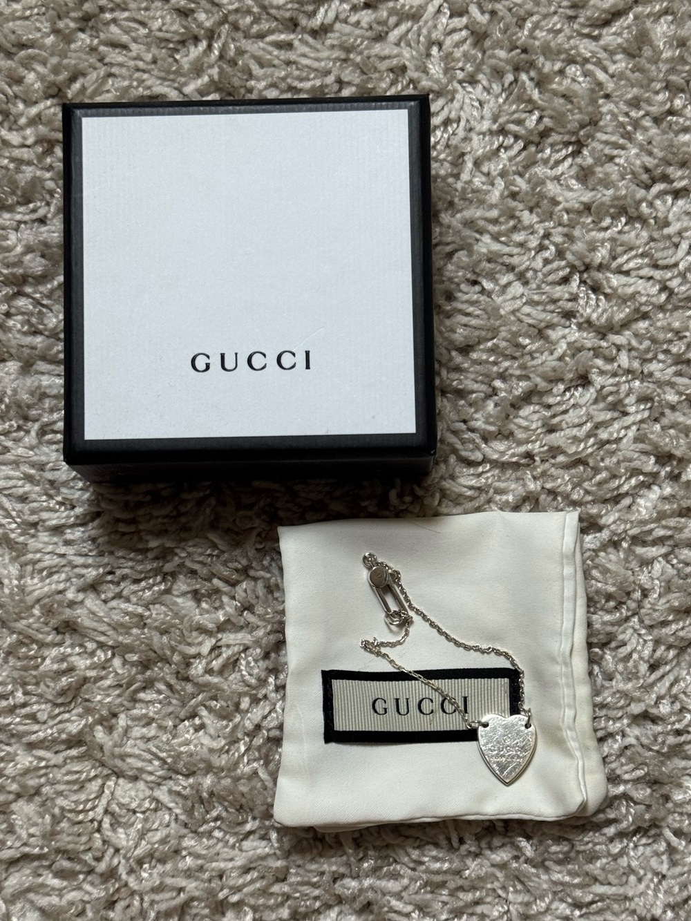 Gucci Silver Heart Tag bracelet
